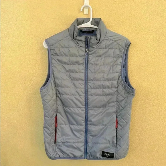 Rhone Nordic Flagstone Gray Quilted Vest Men’s Small EUC! - Picture 3 of 9
